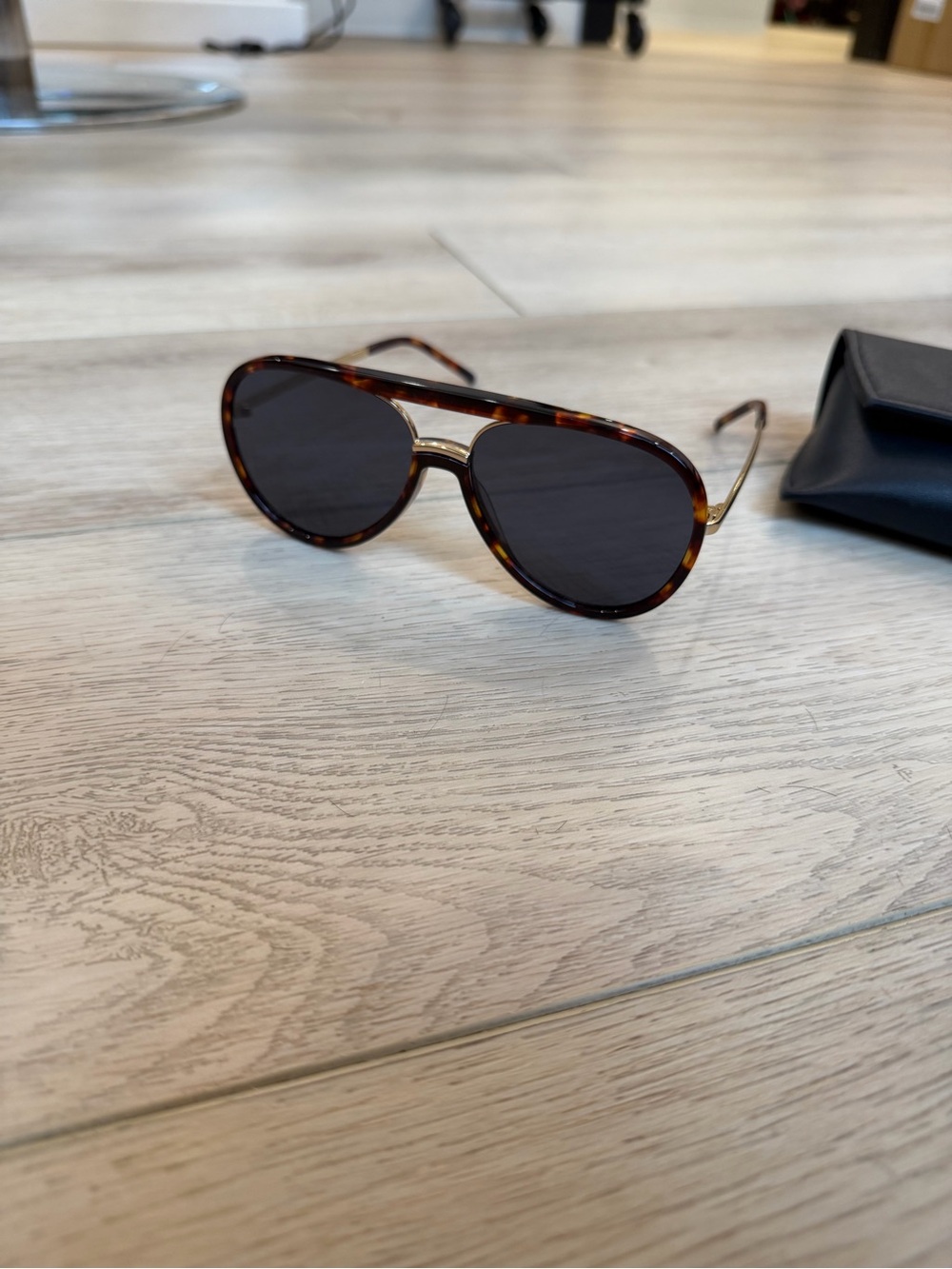 Freyrs Shay Tortoiseshell Aviator Sunglasses - Brown Lenses